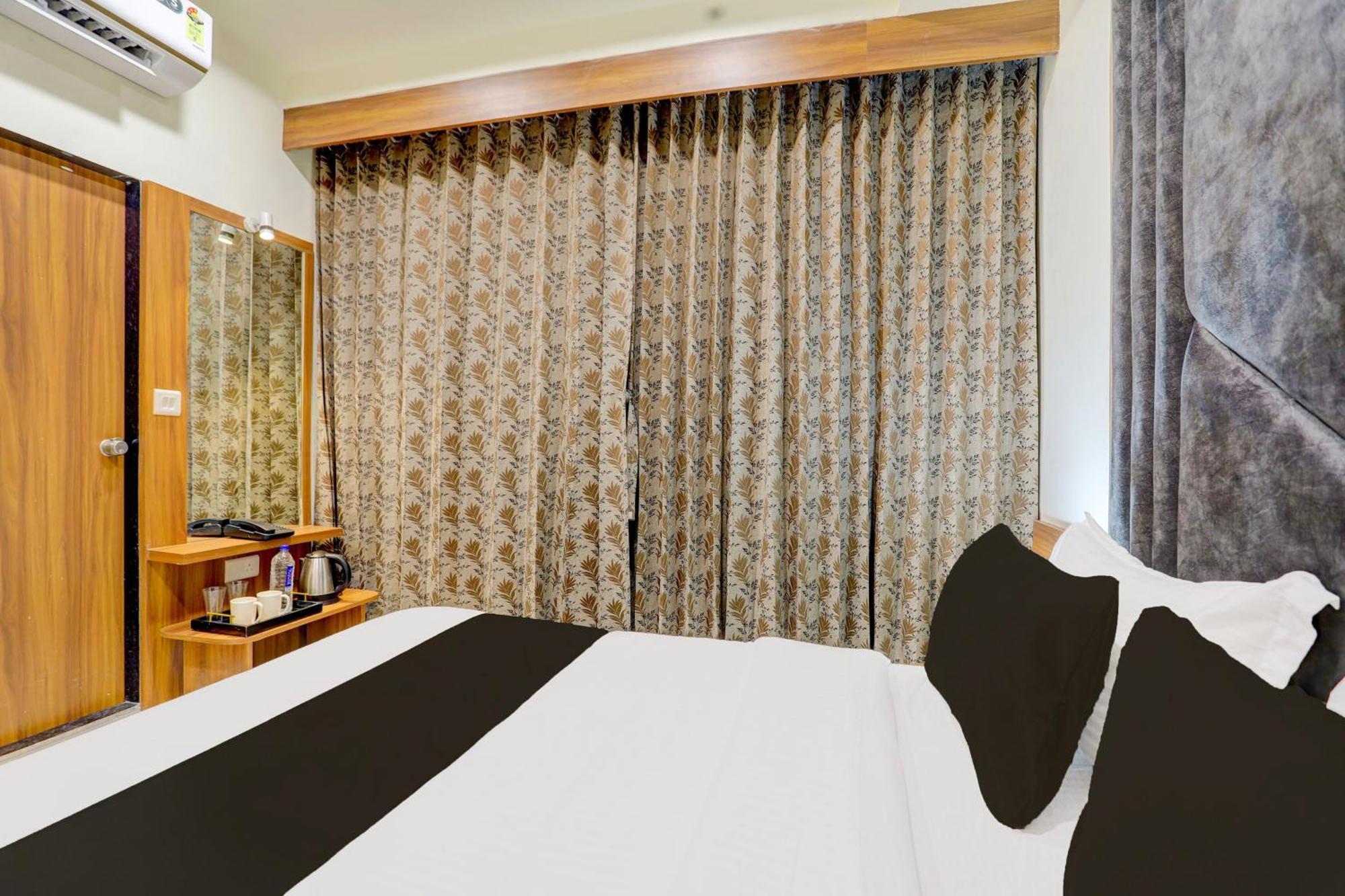 Hotel O Sun Light أحمد أباد المظهر الخارجي الصورة